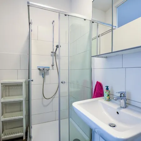 Voll Ausgestattetes Bonn